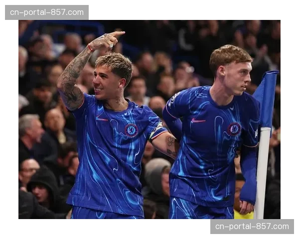 半场战报：切尔西1-0热刺，帕尔默斜塞肋部助攻杰克逊单刀破门